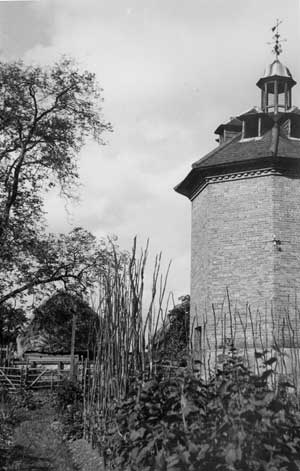Aldbury Dovecote