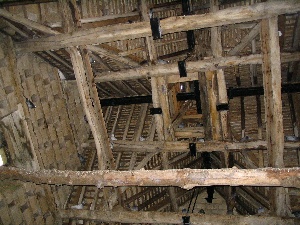 Nauton interior 2006, click for larger image