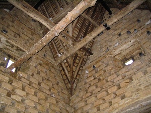 Nauton interior 2006, click for larger image